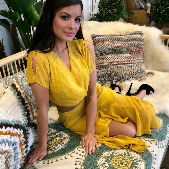 🚨END OF SUMMER SALE// - Picture 3 of 8